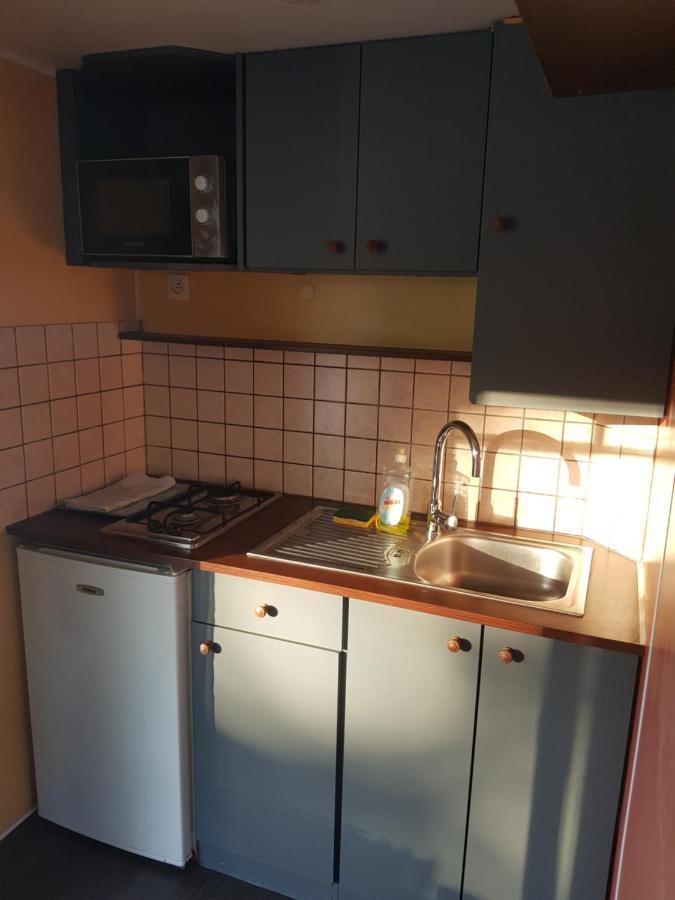 Cottage Flottant Saint Jean De Losne Option Jacuzzi מראה חיצוני תמונה